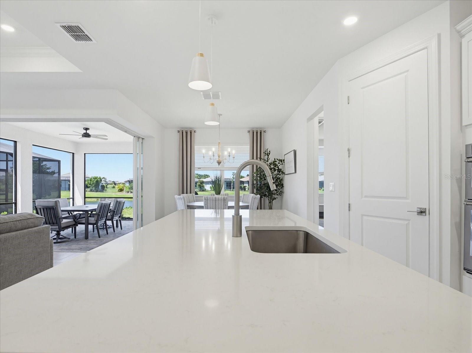 10408 Sea Breeze Ridge, Englewood, FL 34223