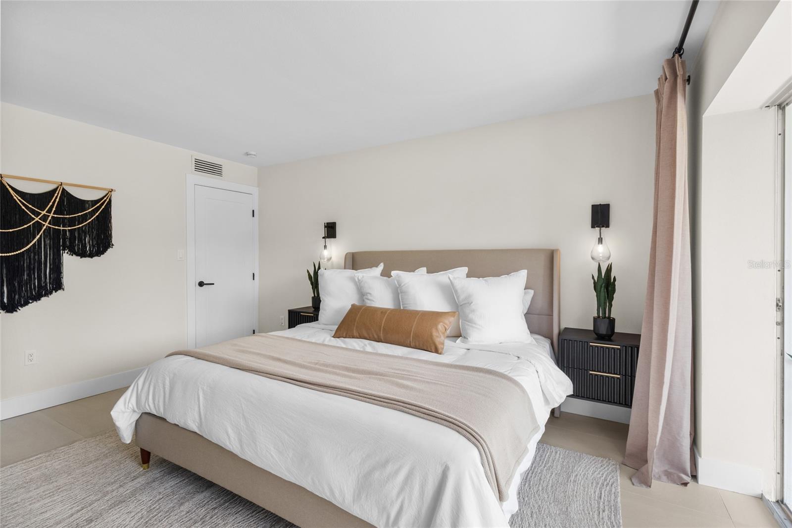 3330 Gulf of Mexico Unit 107d, Longboat Key, FL 34228