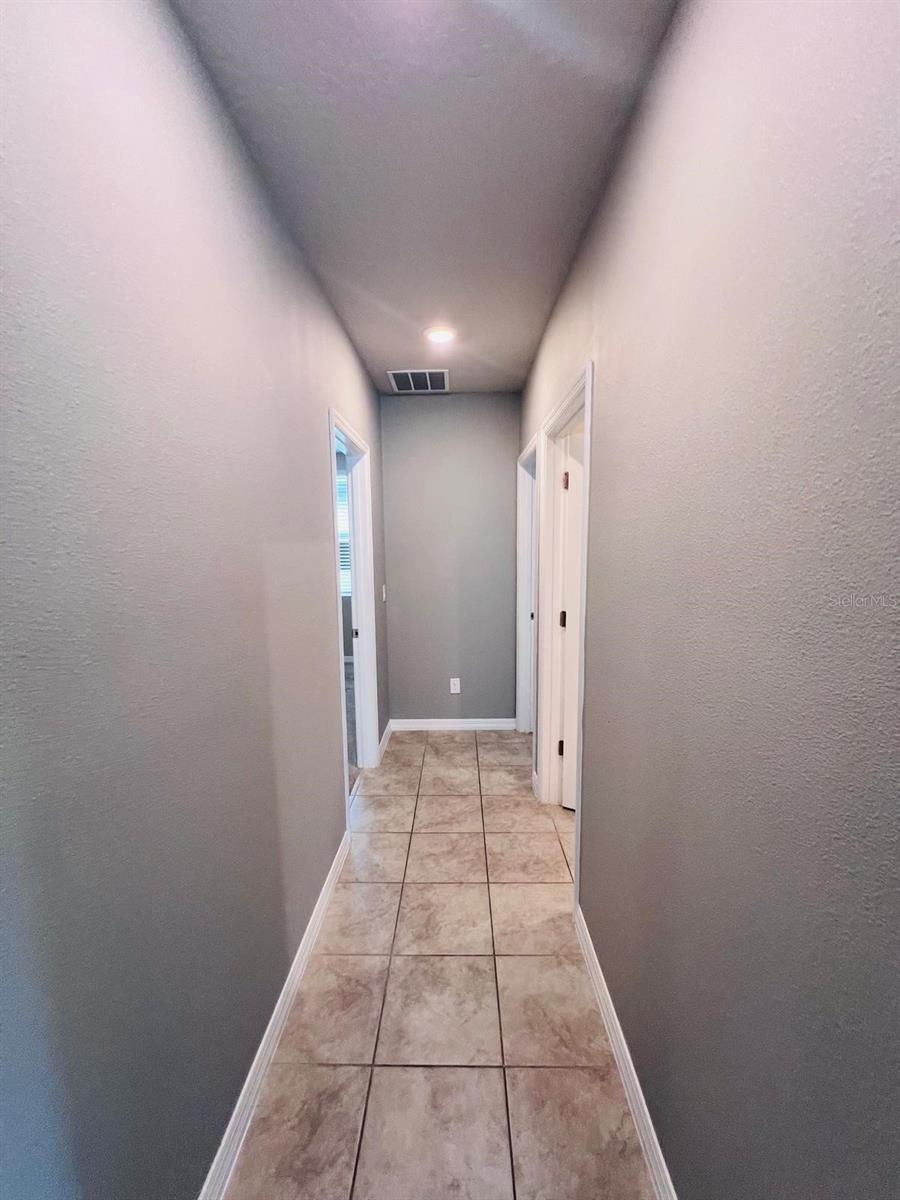 560 Jerry Ln, Haines City, FL 33844
