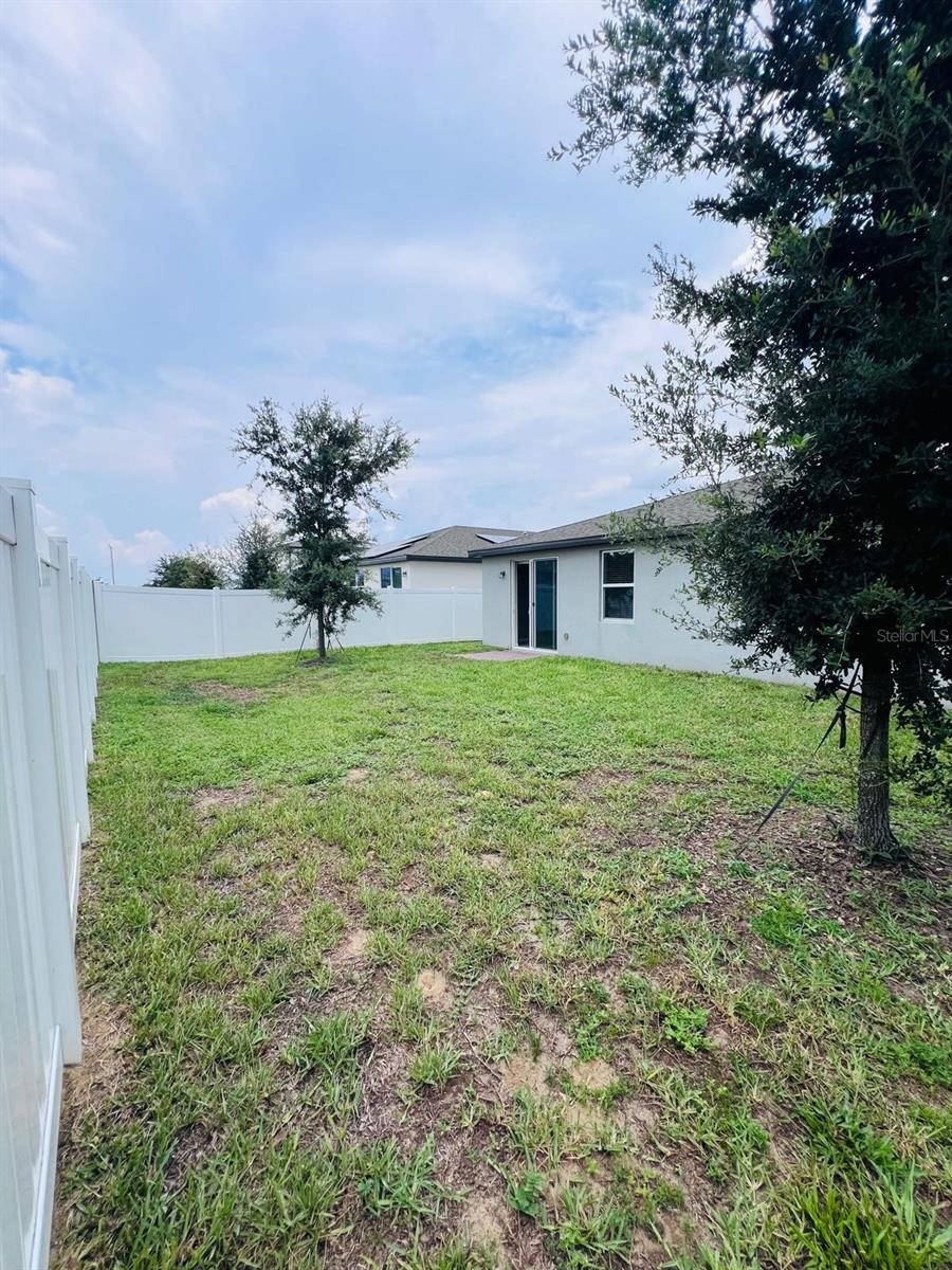 560 Jerry Ln, Haines City, FL 33844