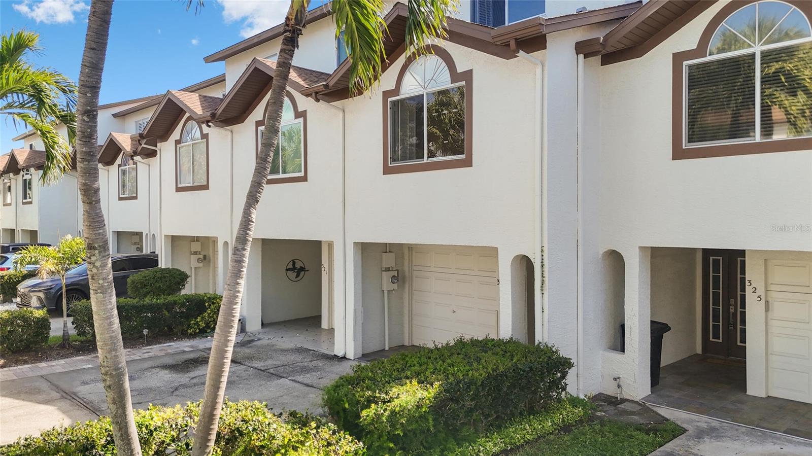 323 Madeira, St Petersburg, FL 33715