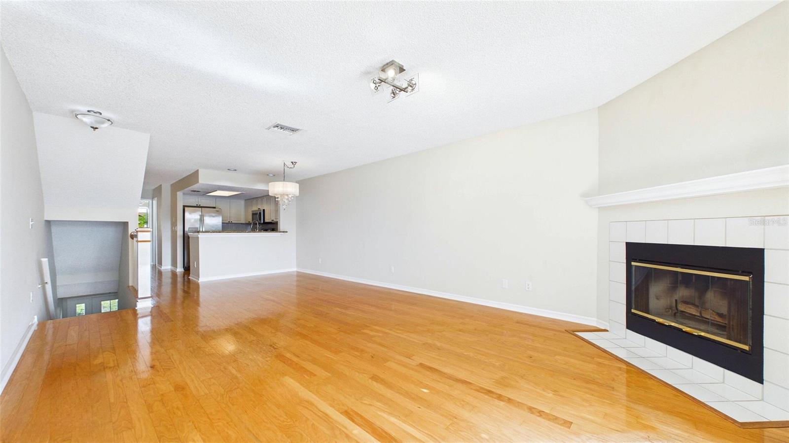 323 Madeira, St Petersburg, FL 33715