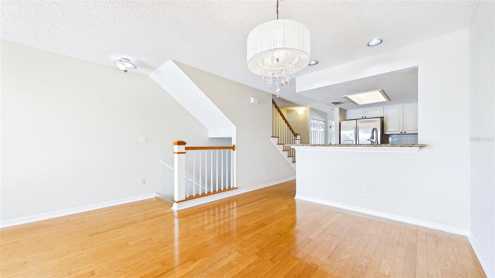 323 Madeira, St Petersburg, FL 33715