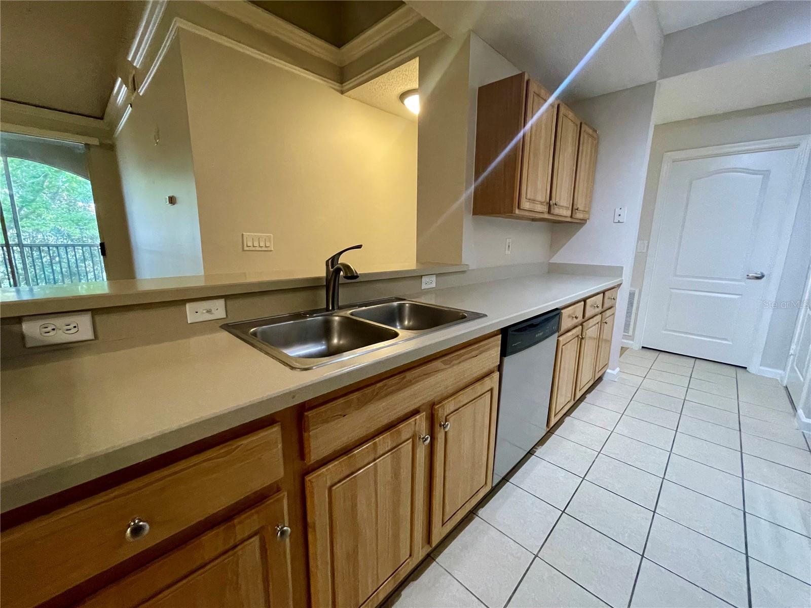 12102 Poppy Field Unit 111, Orlando, FL 32837
