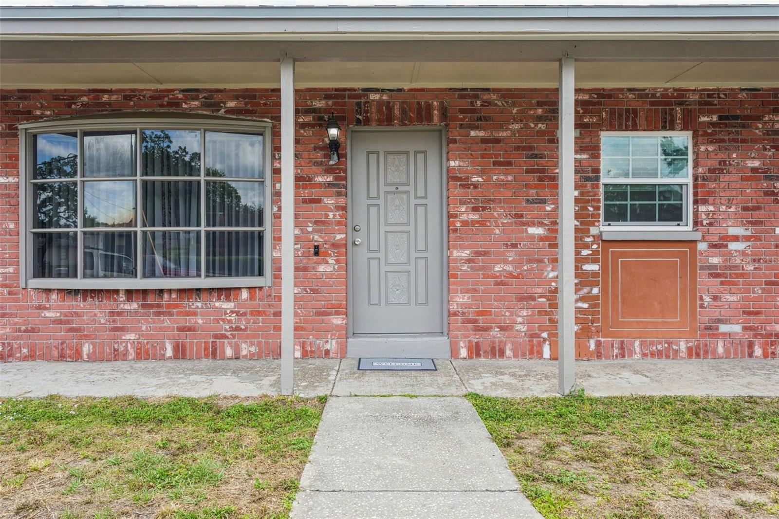 8303 Temple Park, Tampa, FL 33637