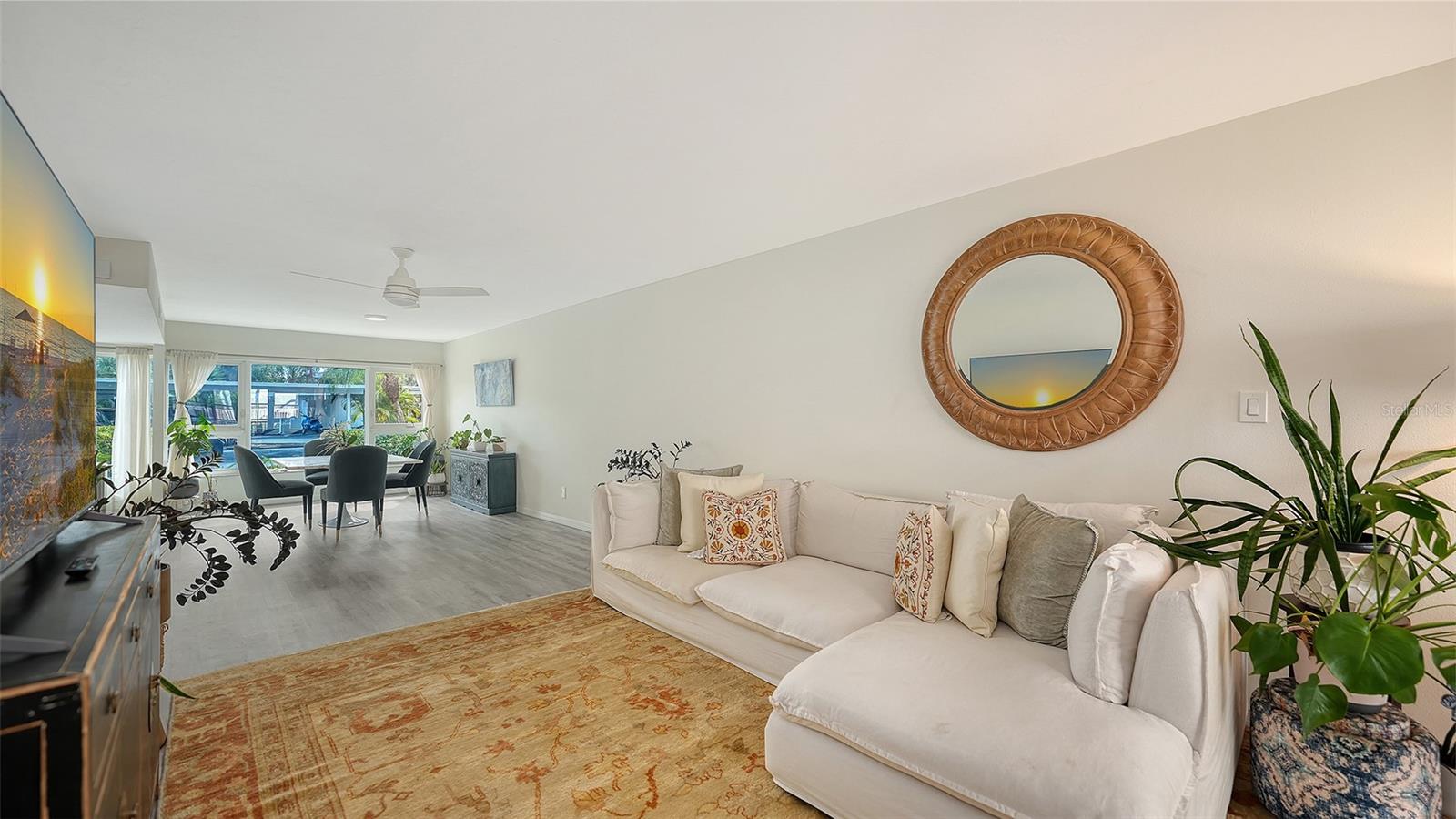 1100 Imperial Unit 108, Sarasota, FL 34236