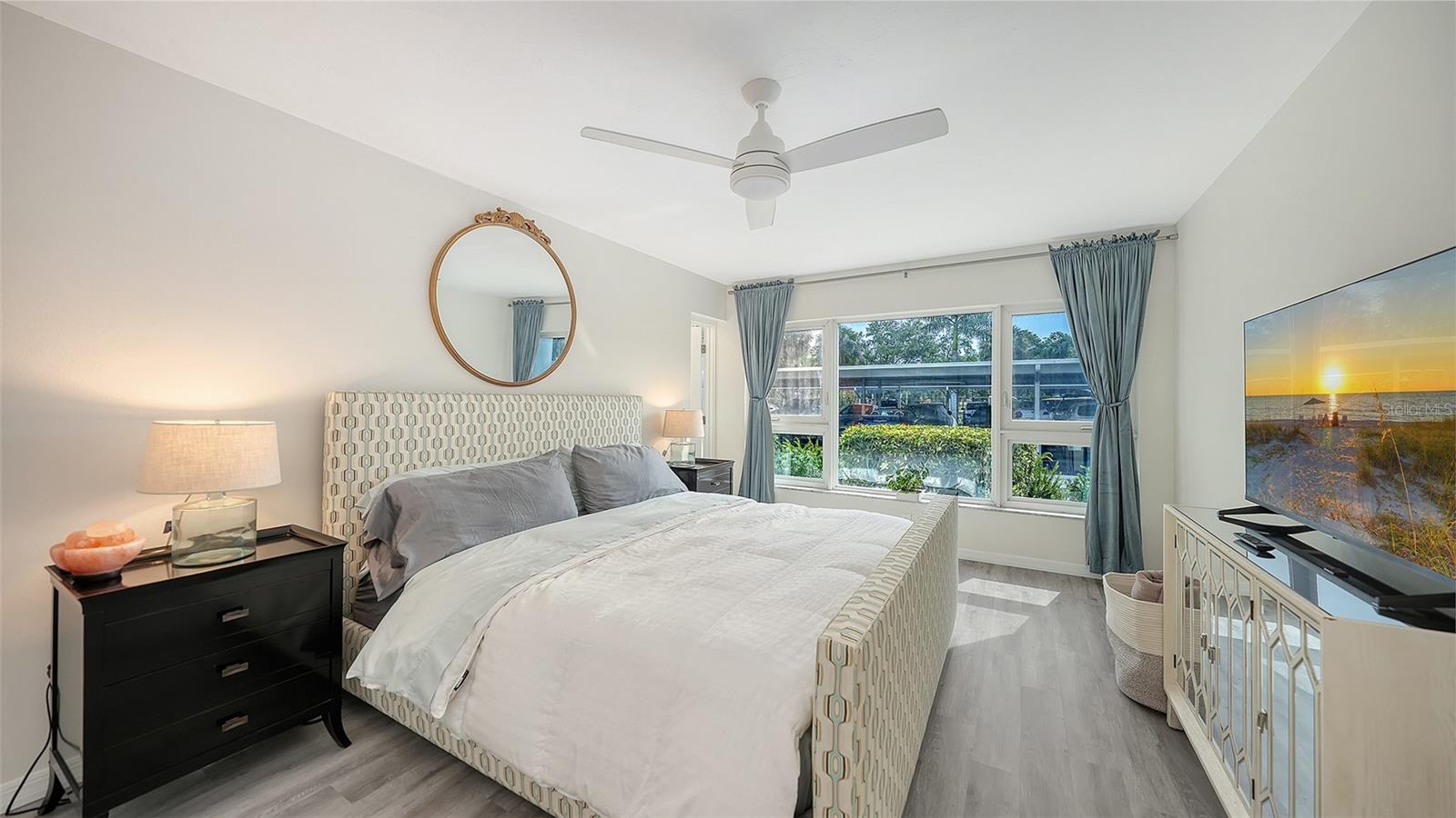 1100 Imperial Unit 108, Sarasota, FL 34236