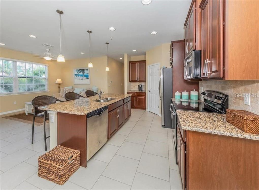 184 Explorer, Osprey, FL 34229