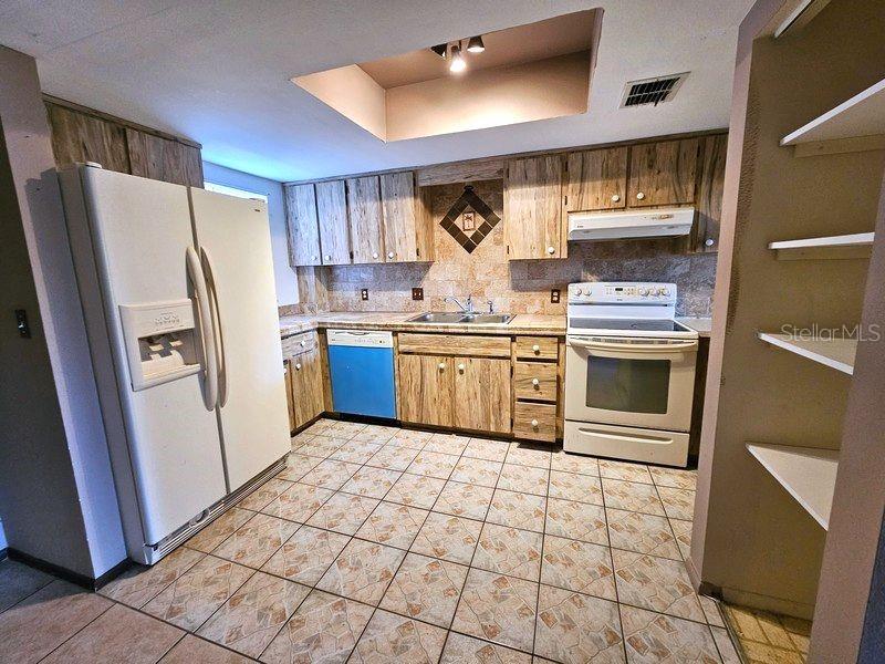 5640 Ferguson Unit 2208, New Port Richey, FL 34652