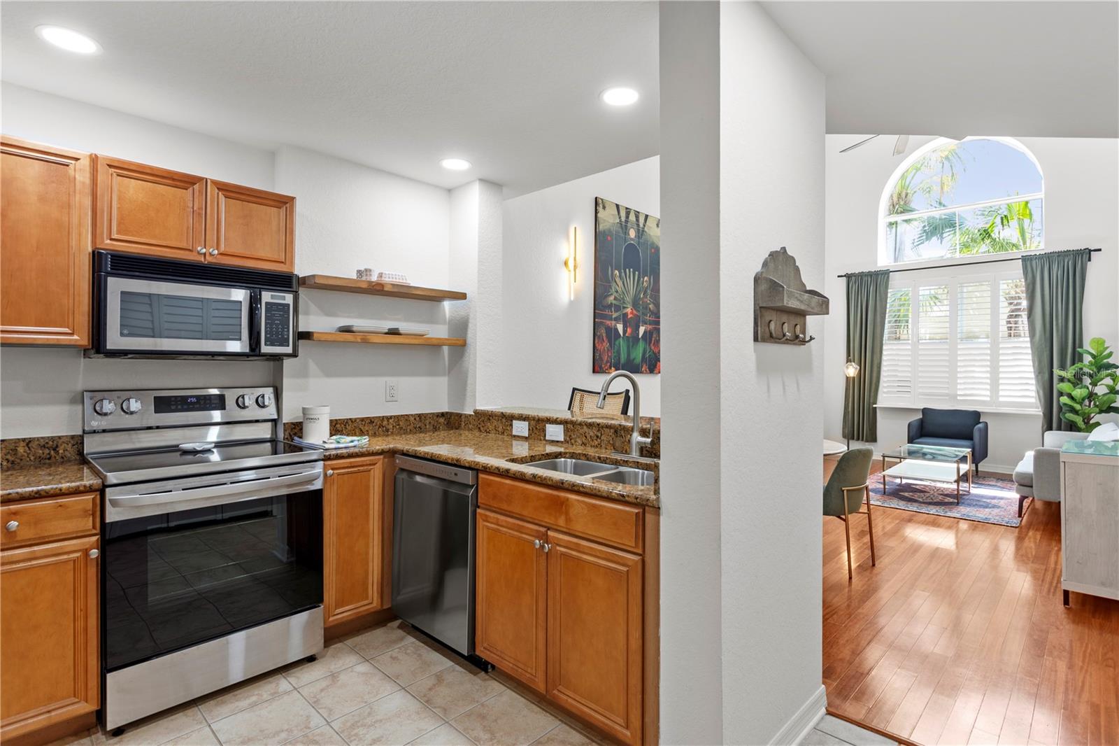 700 Harbour Island Unit 109, Tampa, FL 33602