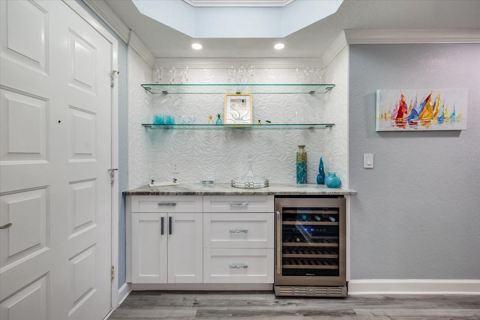 4801 Osprey Unit 207, St Petersburg, FL 33711