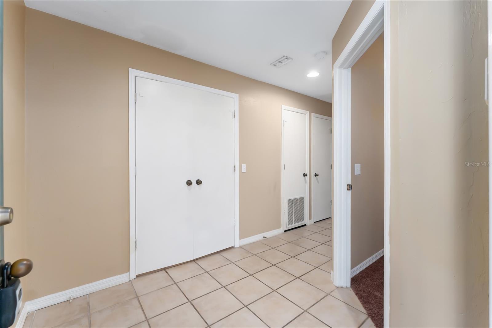 4700 Archer Unit 13, Gainesville, FL 32608