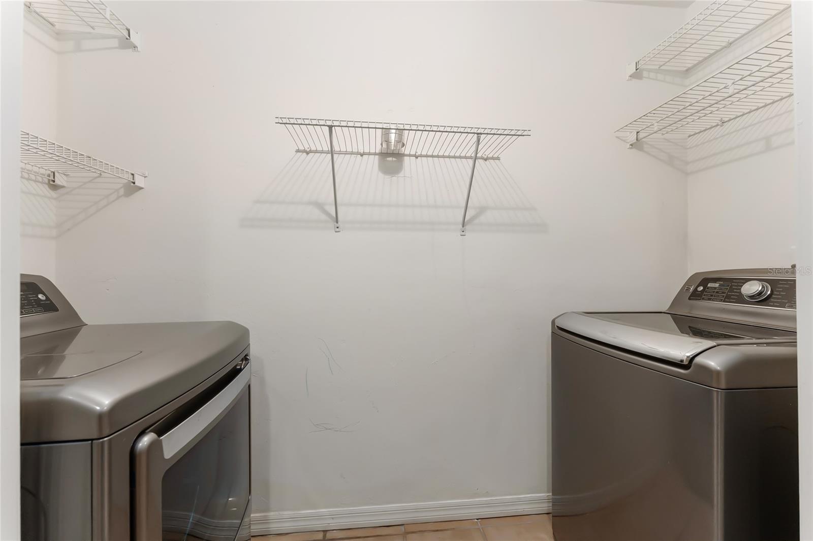 4700 Archer Unit 13, Gainesville, FL 32608