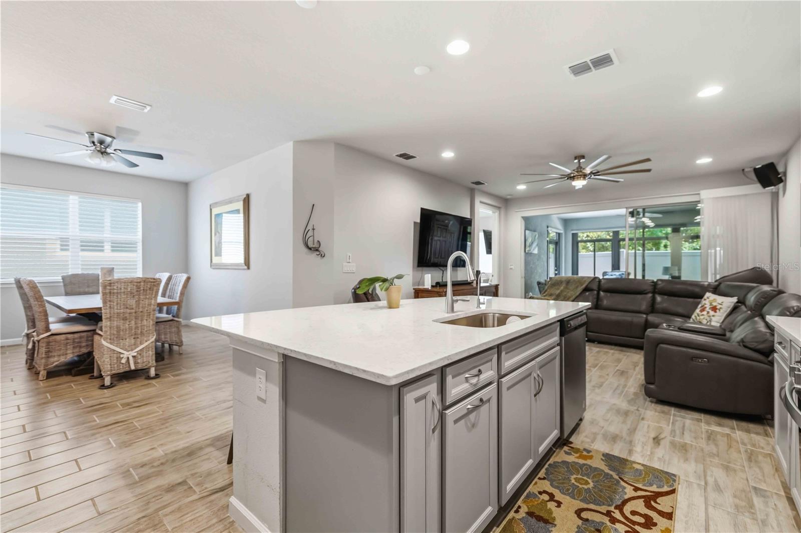 8788 Rain Song Unit 384, Sarasota, FL 34238