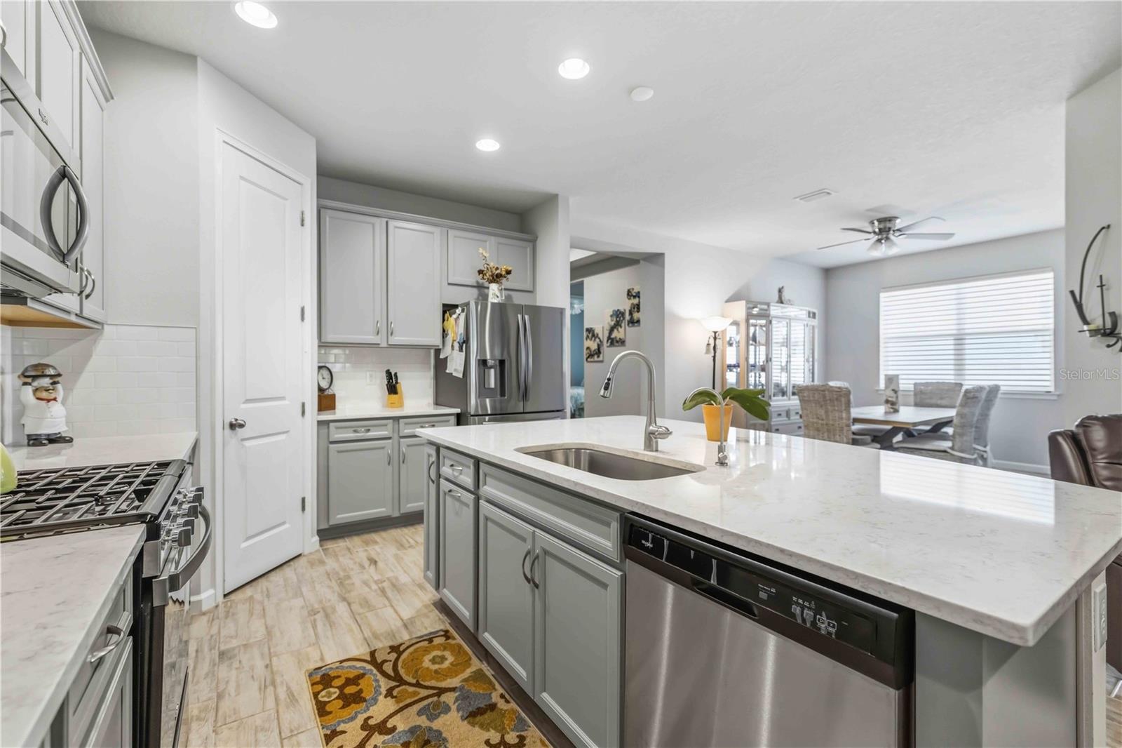 8788 Rain Song Unit 384, Sarasota, FL 34238