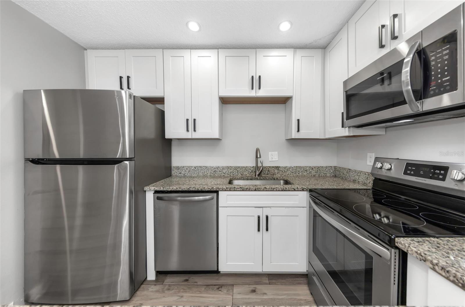 1281 Pine Ridge Unit A2, Tarpon Springs, FL 34688