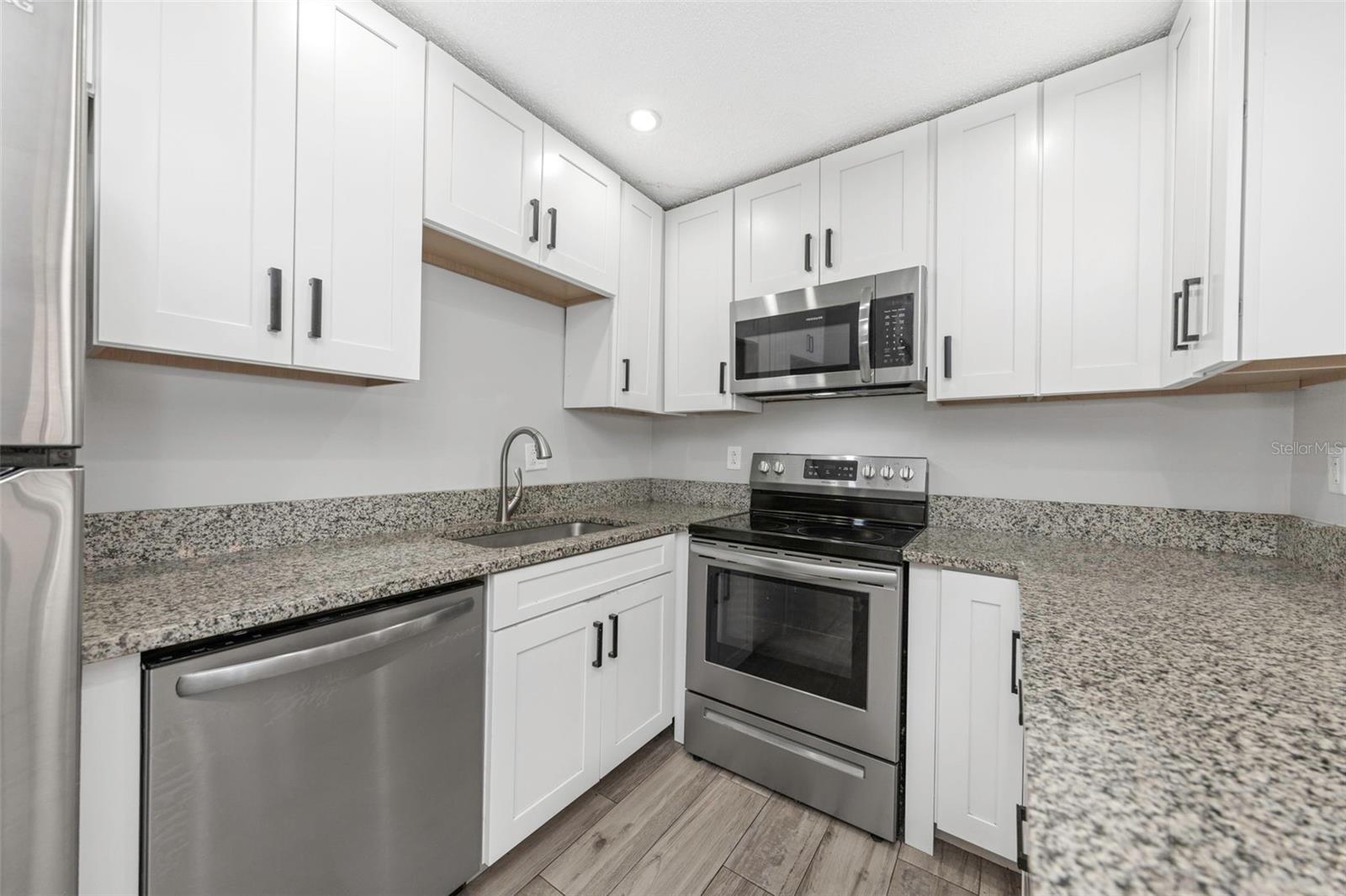1281 Pine Ridge Unit A2, Tarpon Springs, FL 34688