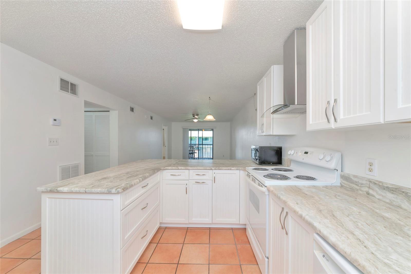 6033 34th Unit 58, Bradenton, FL 34210