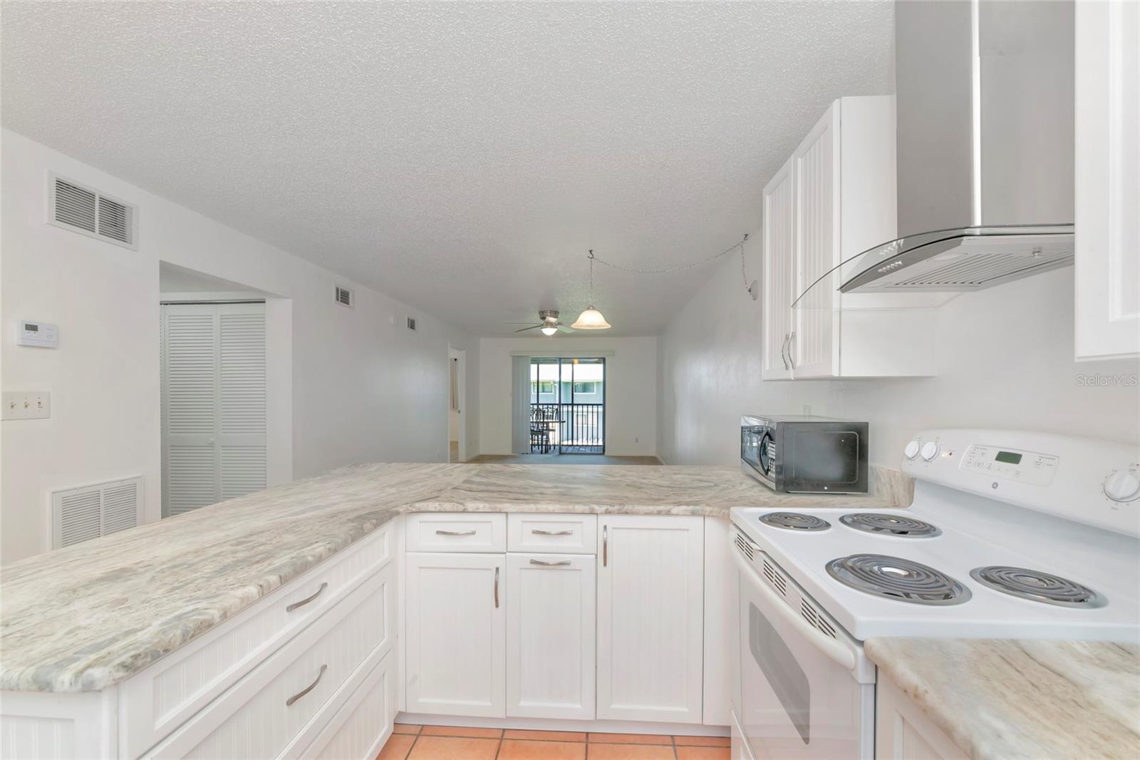 6033 34th Unit 58, Bradenton, FL 34210