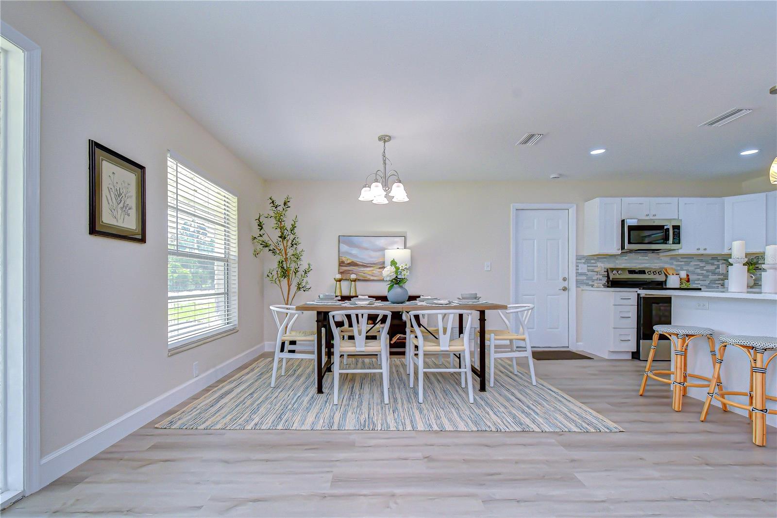 2167 Lakeview, Clearwater, FL 33764