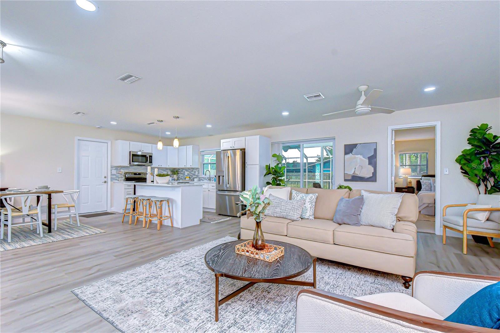 2167 Lakeview, Clearwater, FL 33764