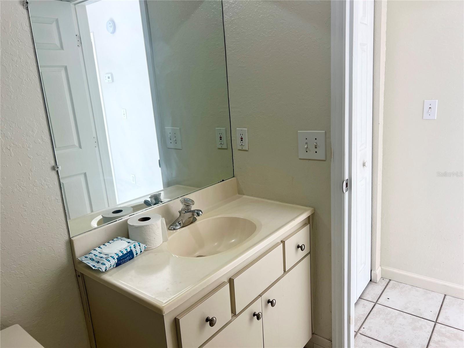 3110 Ivy, Tampa, FL 33607