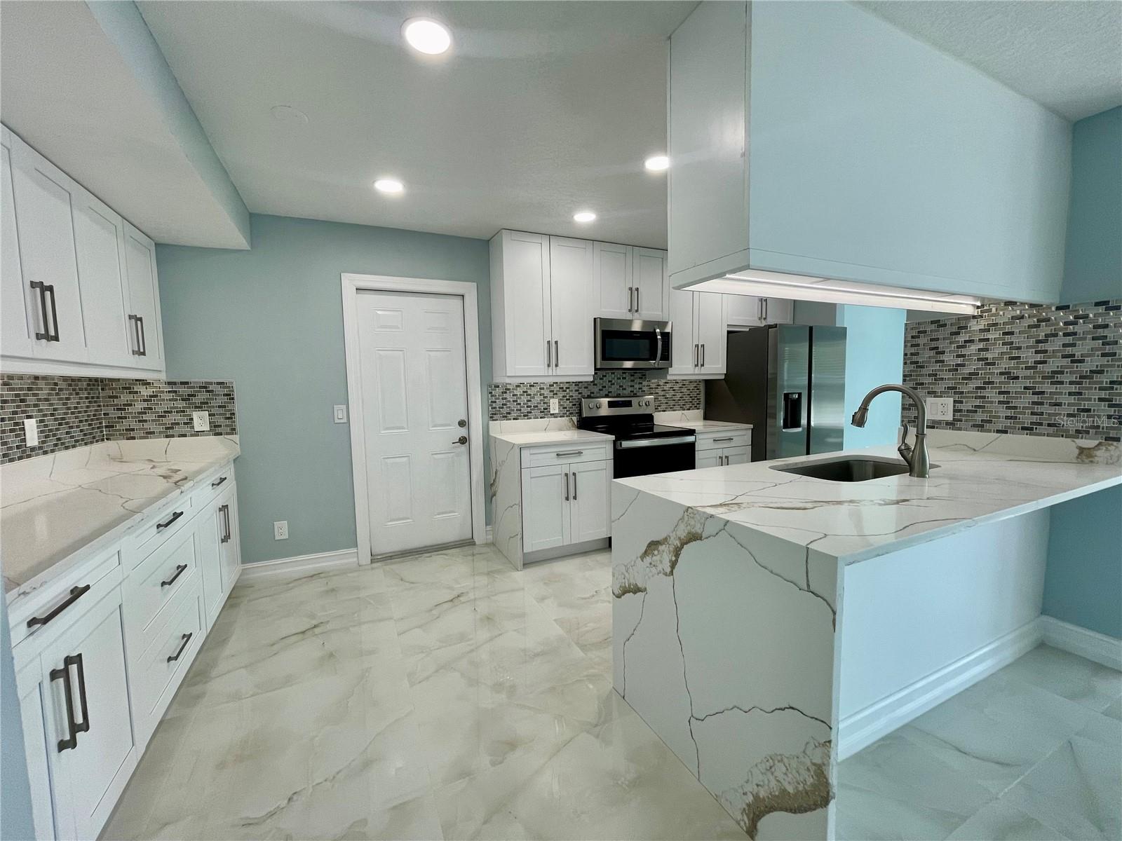 8503 Woodwick, Tampa, FL 33615