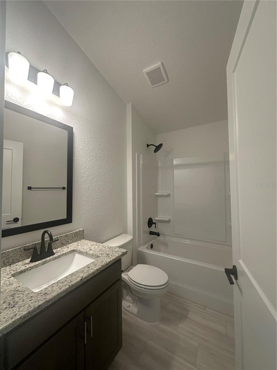 12539 48th, Oxford, FL 34484