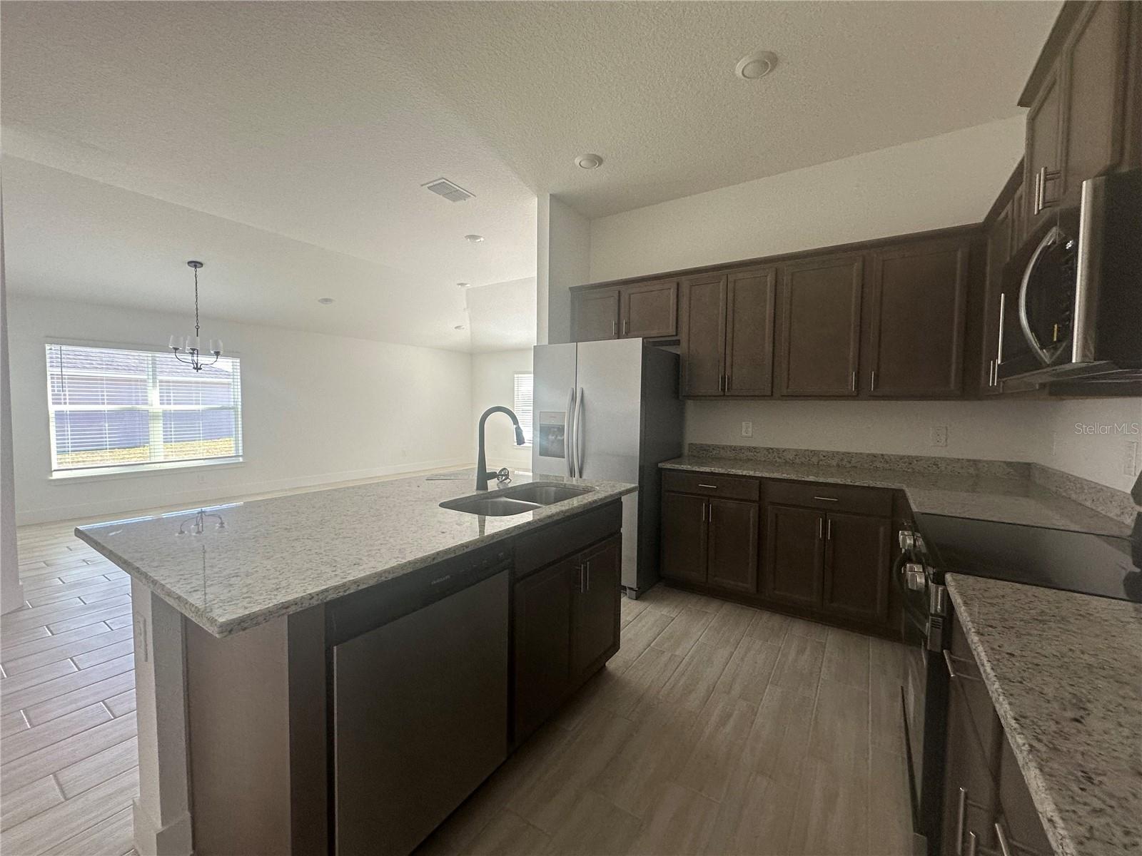 12539 48th, Oxford, FL 34484