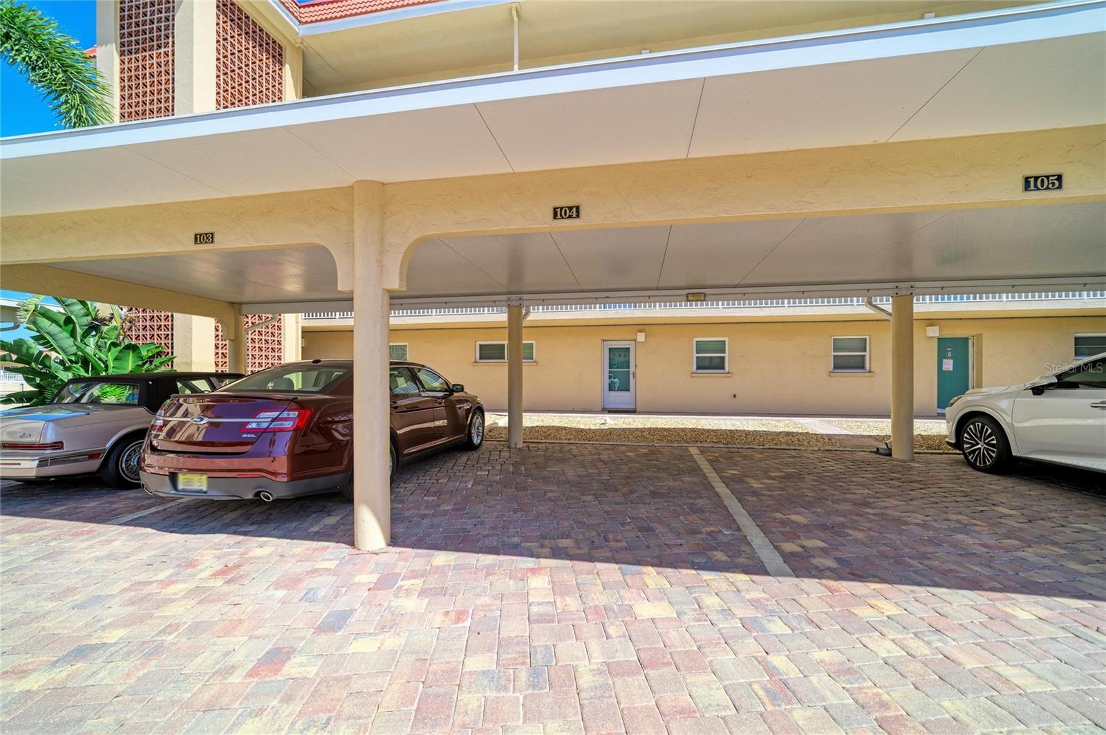 1257 Portofino Unit 104, Sarasota, FL 34242
