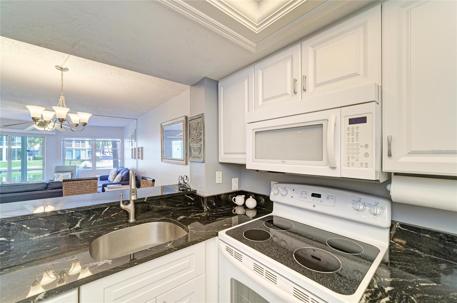 1257 Portofino Unit 104, Sarasota, FL 34242