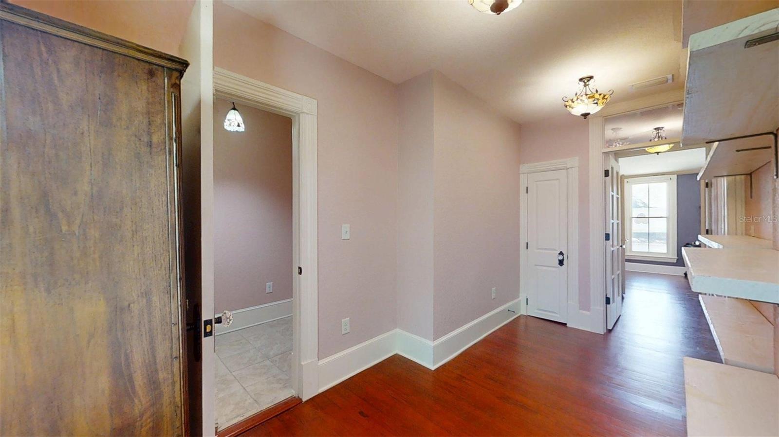 805 Fort King, Ocala, FL 34471