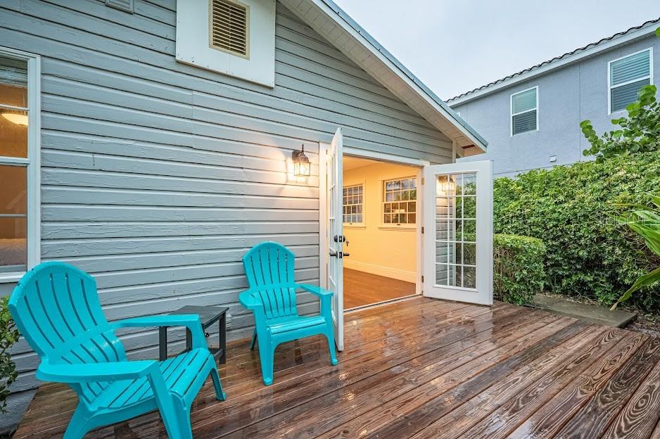 1837 Worrington, Sarasota, FL 34231