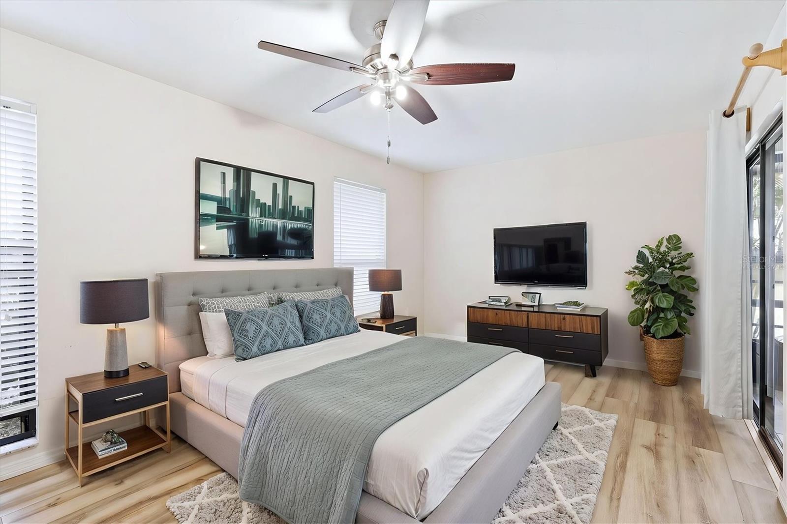 4793 Oak Forest Unit 46, Sarasota, FL 34231