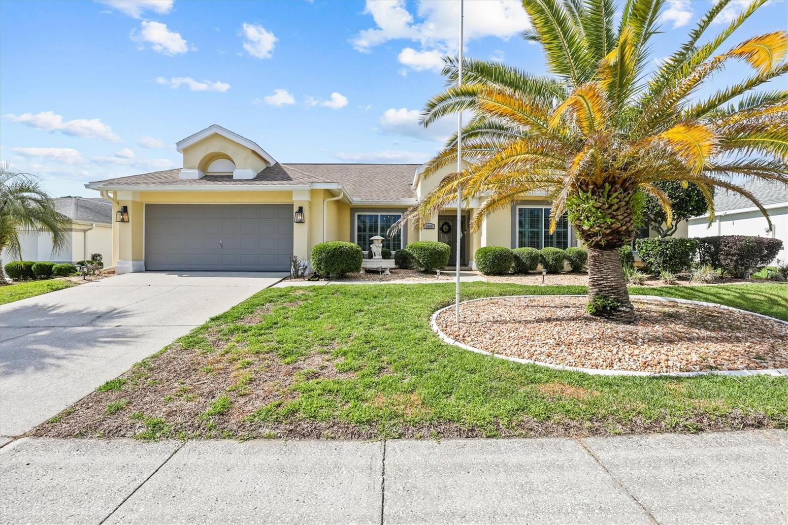 1049 Larkin, Spring Hill, FL 34608