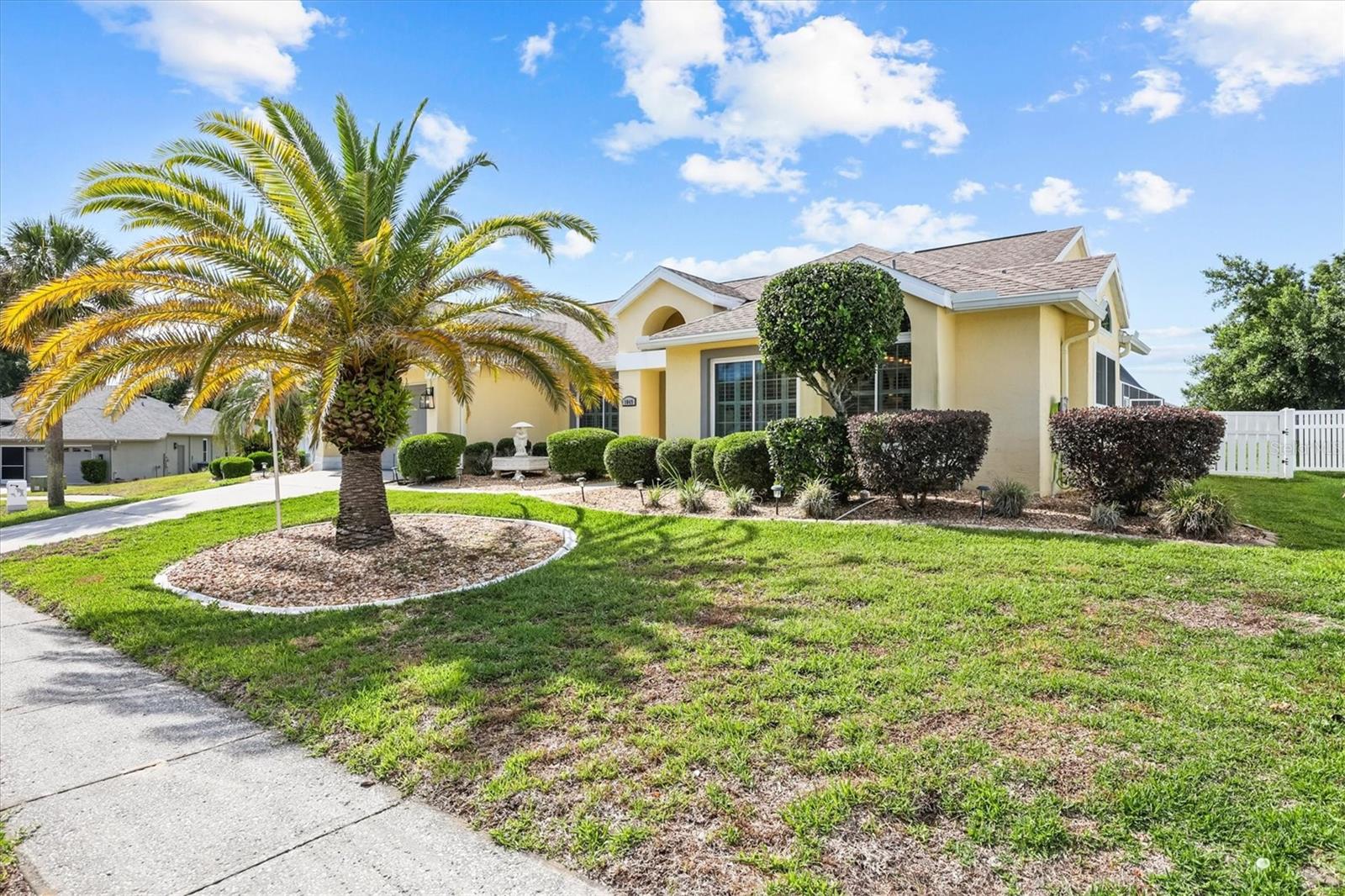 1049 Larkin, Spring Hill, FL 34608