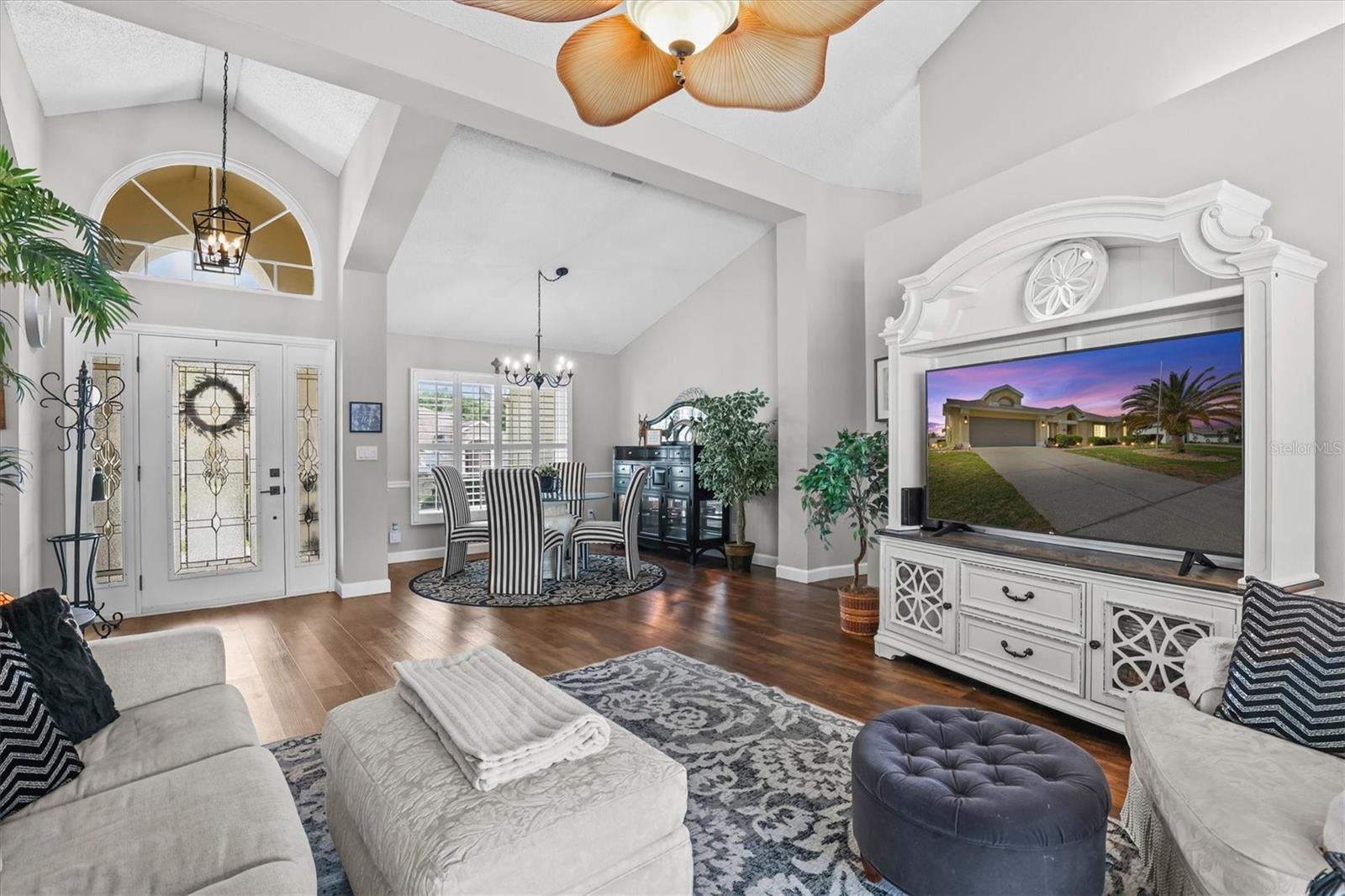 1049 Larkin, Spring Hill, FL 34608