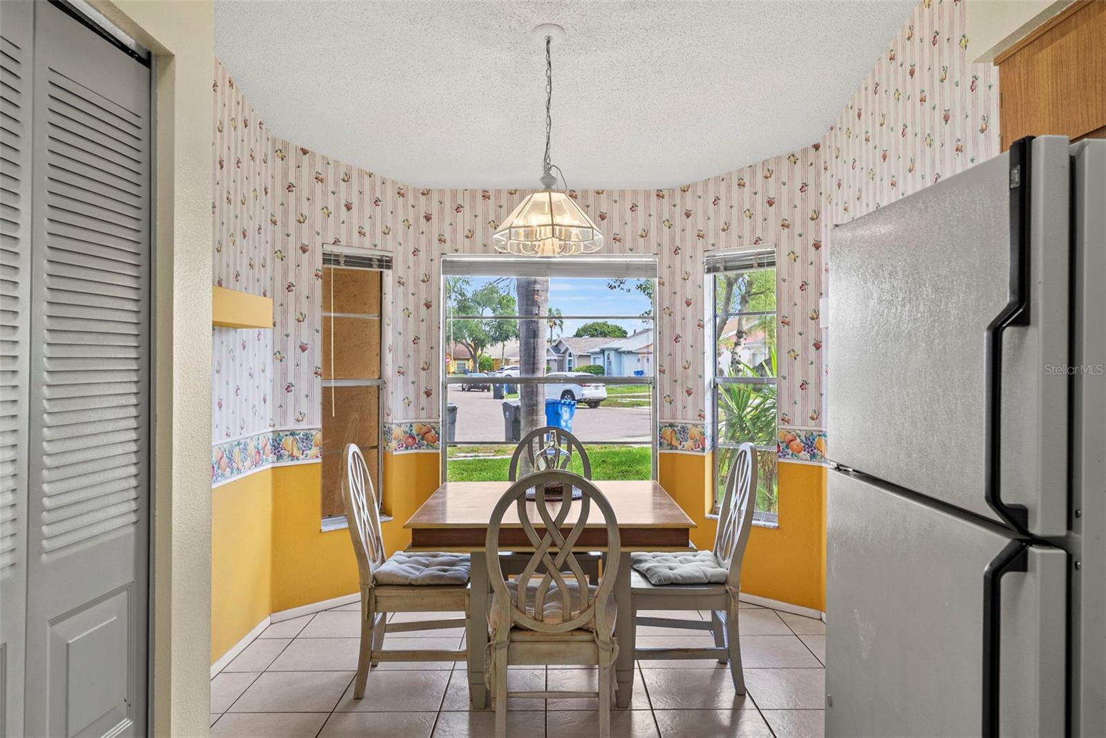 8601 Twin Farms Pl, Tampa, FL 33635