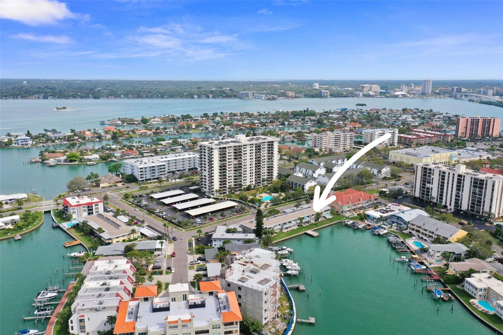 400 Larboard Unit 103, Clearwater Beach, FL 33767