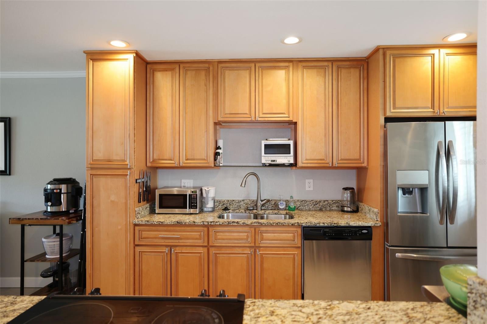 400 Larboard Unit 103, Clearwater Beach, FL 33767