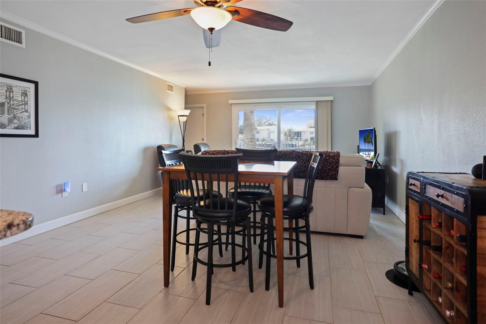 400 Larboard Unit 103, Clearwater Beach, FL 33767