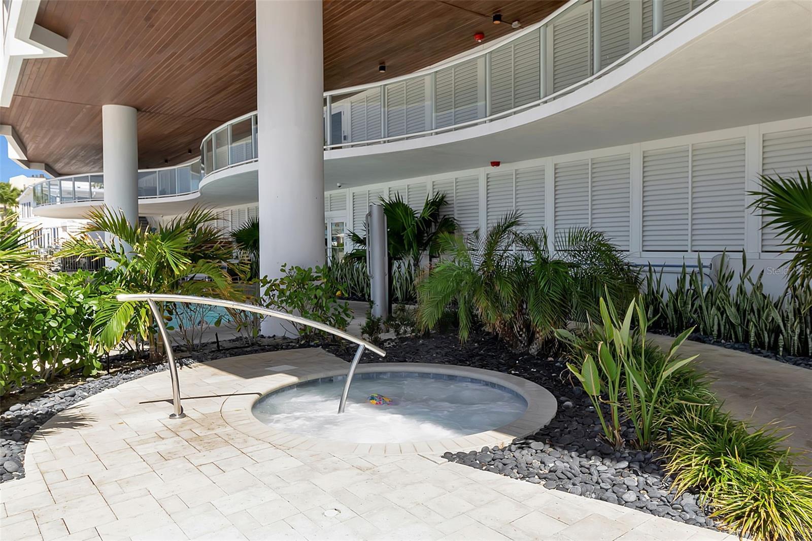 1035 Seaside Unit 308, Sarasota, FL 34242