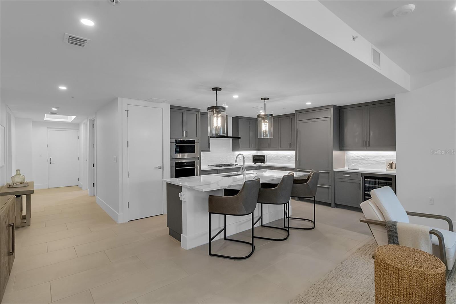1035 Seaside Unit 308, Sarasota, FL 34242