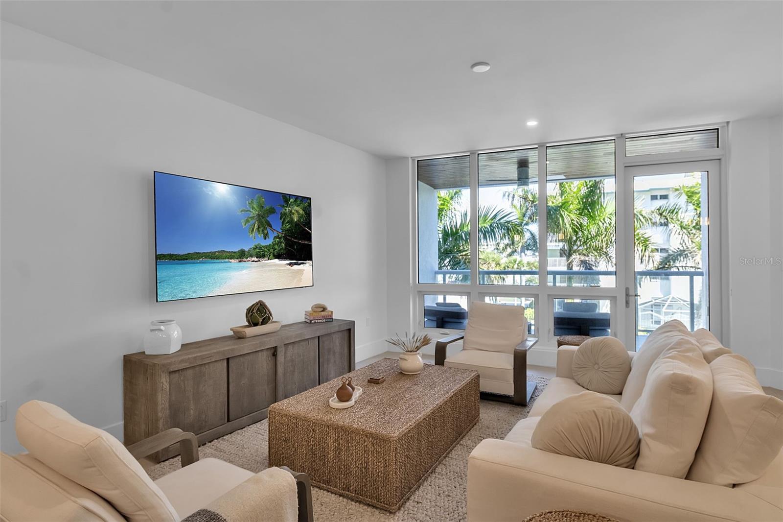 1035 Seaside Unit 308, Sarasota, FL 34242