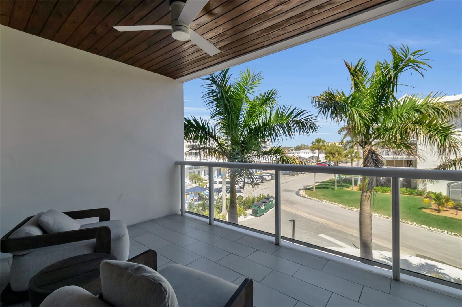 1035 Seaside Unit 308, Sarasota, FL 34242