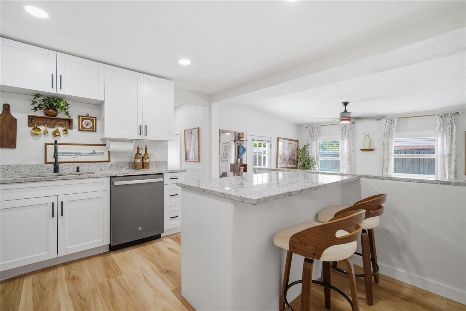 4120 Burlington, St Petersburg, FL 33713