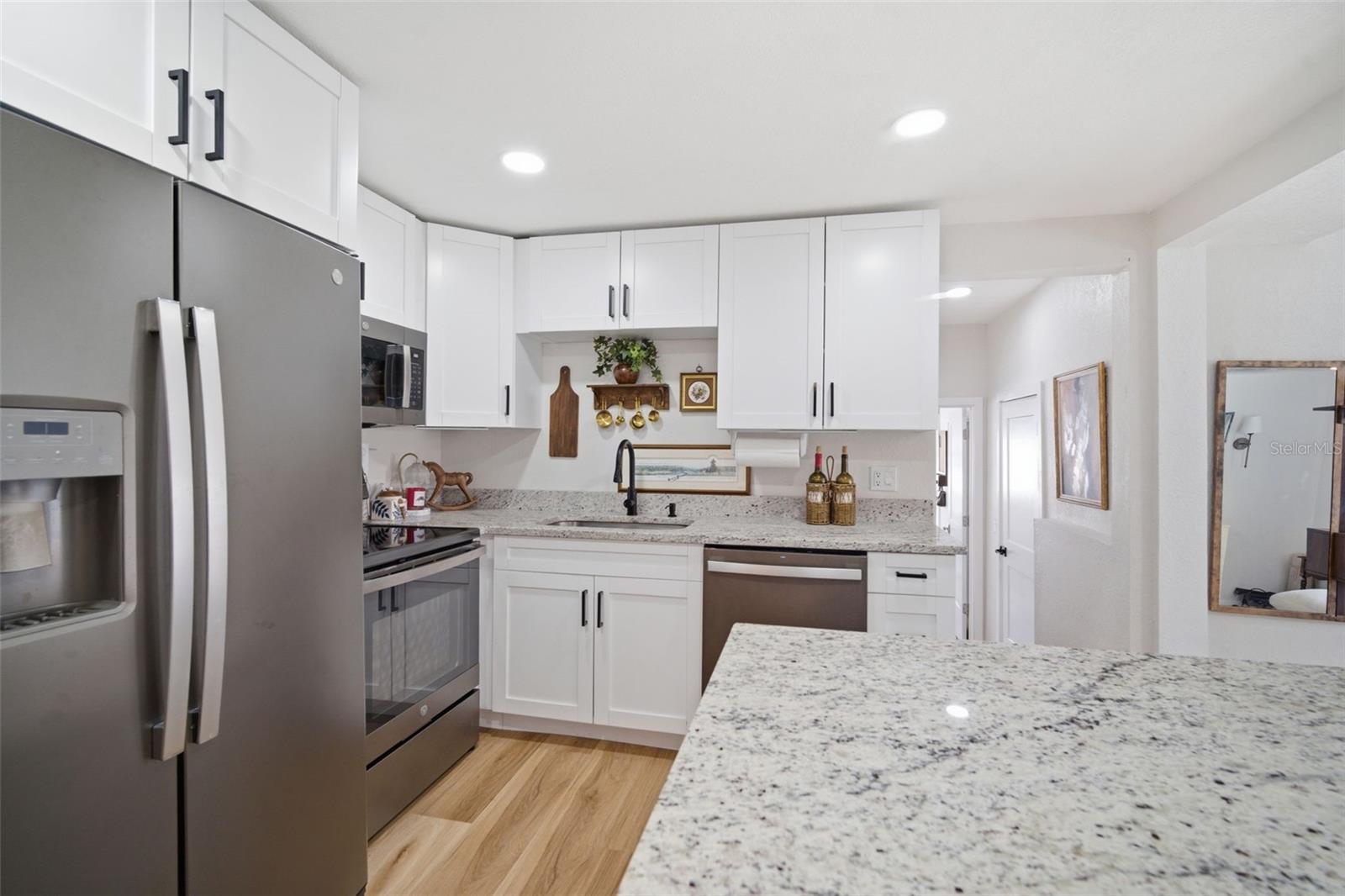 4120 Burlington, St Petersburg, FL 33713