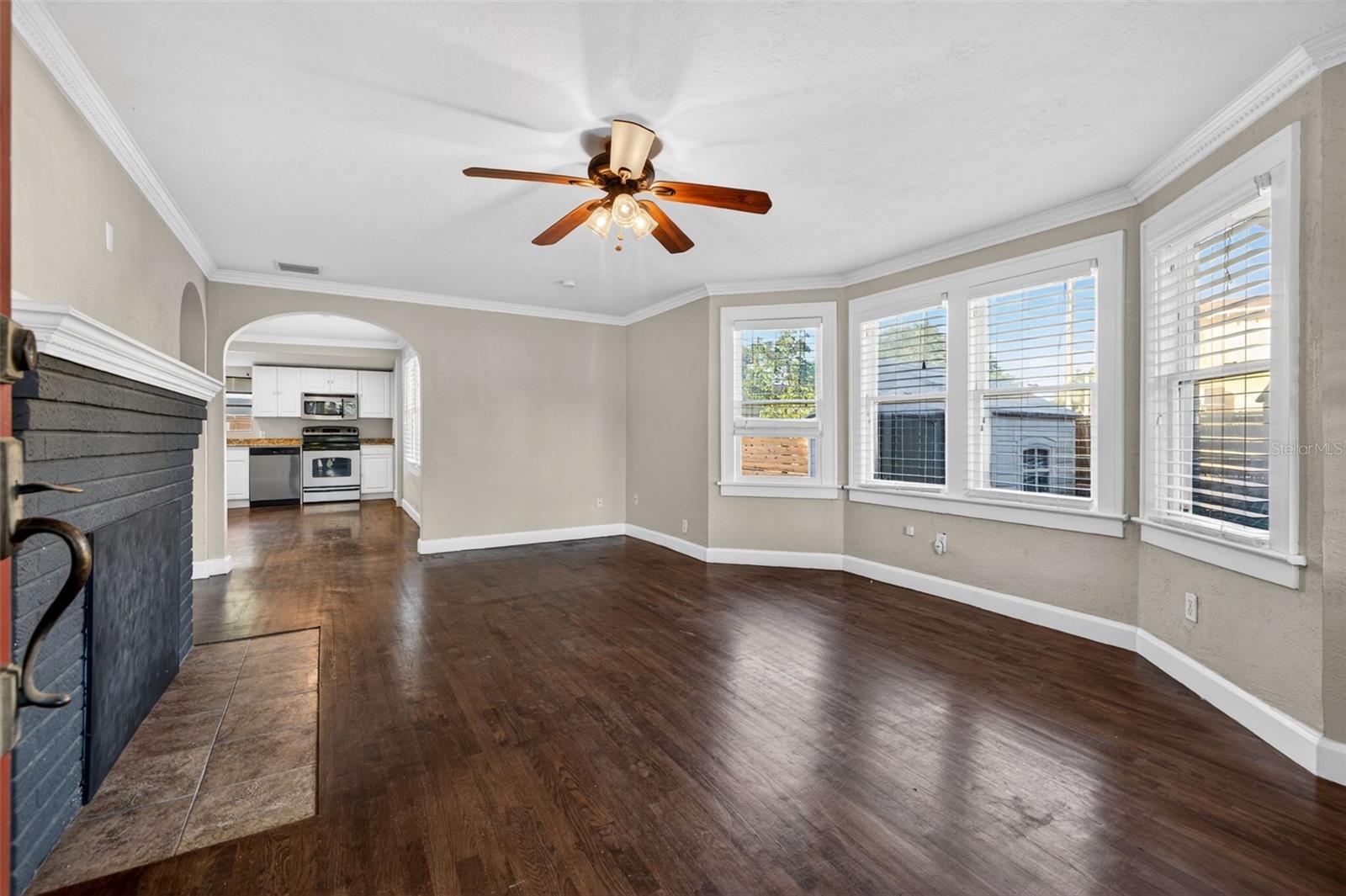 2419 Dartmouth, St Petersburg, FL 33713