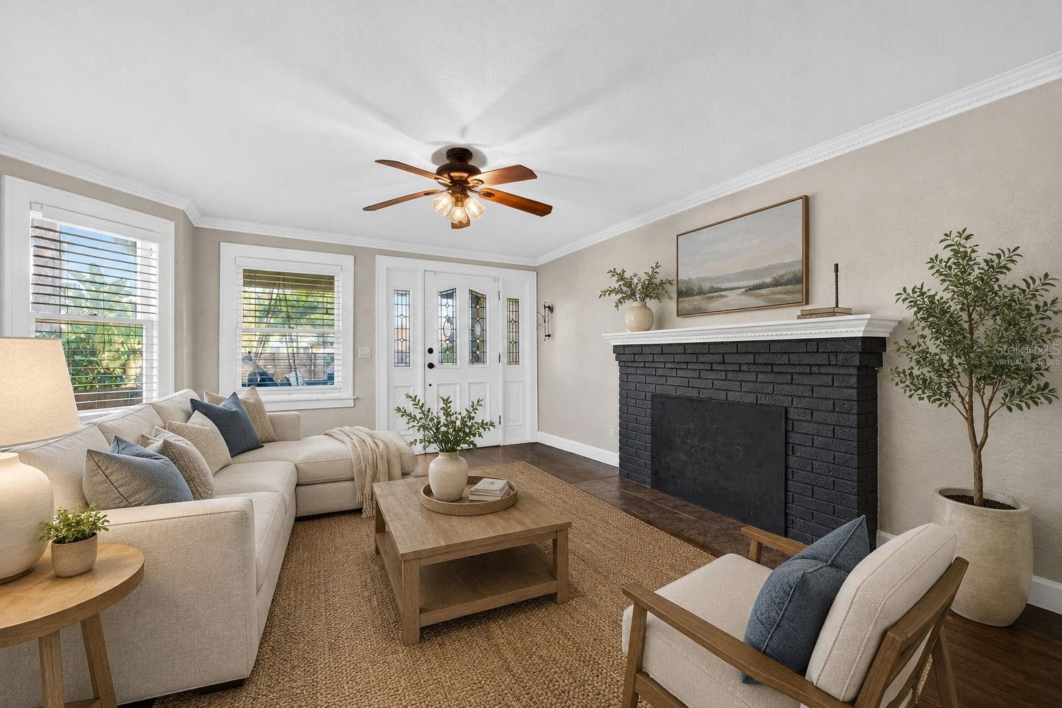 2419 Dartmouth, St Petersburg, FL 33713