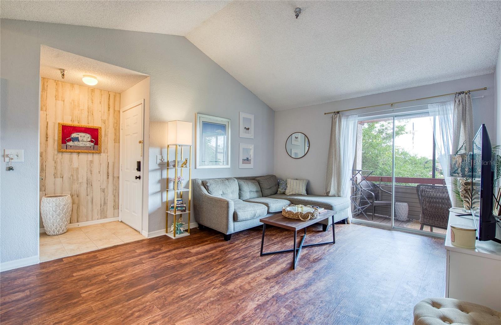 10263 Gandy Unit 2110, St Petersburg, FL 33702